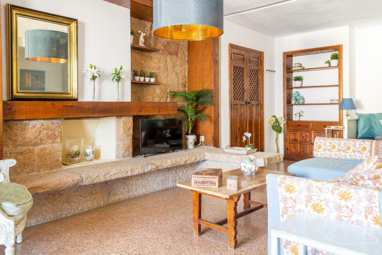 Vivendos Apartment ตอร์เรโมลิโนส ภายนอก รูปภาพ